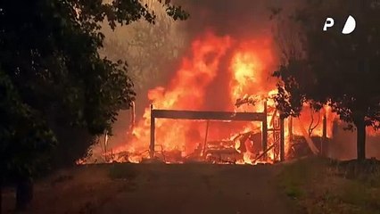 Evacúan a miles de personas por incendio fuera de control en California