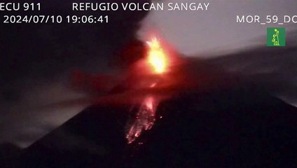 Aumento de la actividad del volcán Sangay, en Ecuador