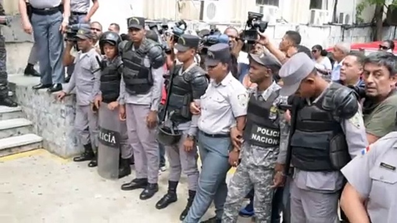 Trasladan a cárcel de Najayo a imputados por el caso Odebrecht