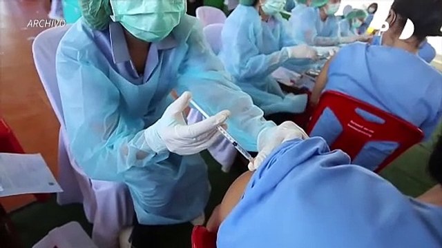 OMS pide a laboratorios compartir 50% de sus vacunas anti Covid con Covax