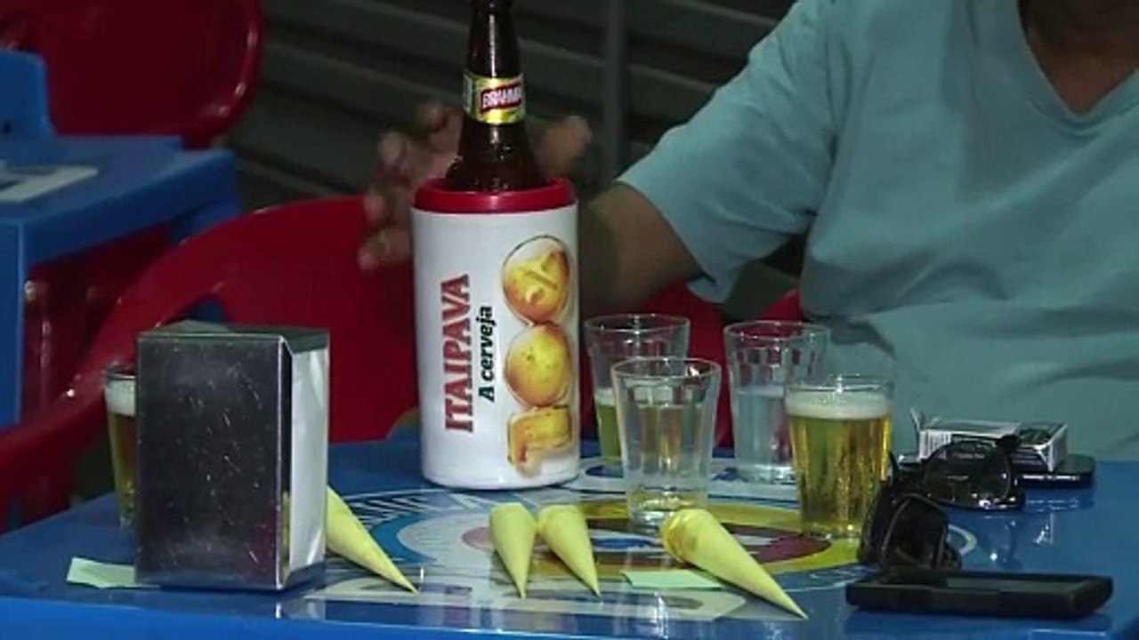 Nace coloso cervecero con fusión de dos firmas