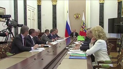 Putin levanta sanciones a Turquía en sector turístico