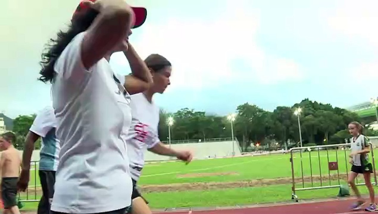 Deporte da paz mental a refugiados varados en Hong Kong