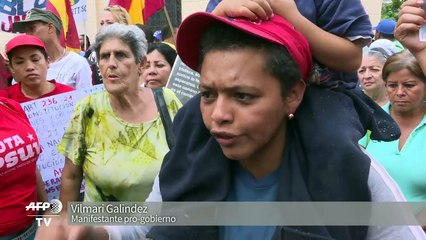 Chavistas se manifiestan en apoyo a presidente Maduro