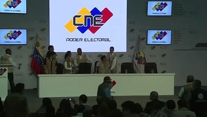 Autoridad electoral confirma triunfo de oposición en Venezuela
