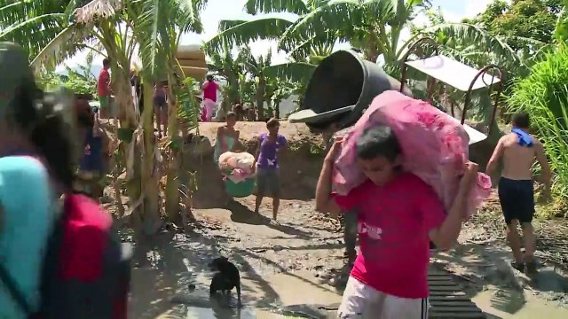 Colombianos huyen de Venezuela
