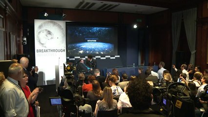 Stephen Hawking, en busca vida extraterrestre