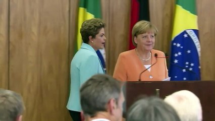 Merkel pide a Brasil que proteja el Amazonas