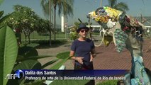 Arte con basura de bahía de Rio