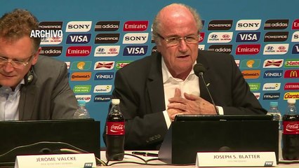 Blatter dimite como presidente de la FIFA