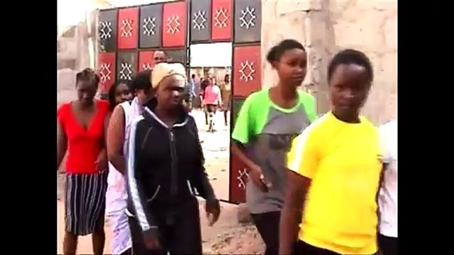 Islamistas atacan universidad en Kenia