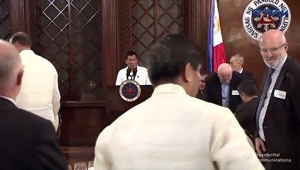 Duterte dice que mató gente personalmente, para dar el ejemplo