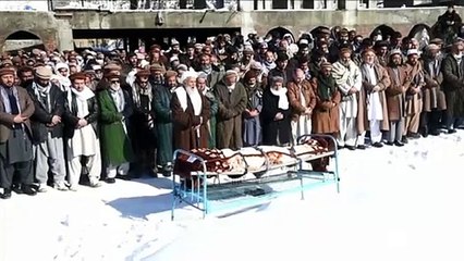 Más de 200 muertos por aludes en Afganistán