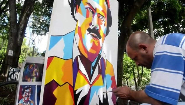 La fiebre por Pablo Escobar vive a través del óleo en Medellín