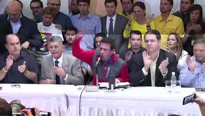 Oposición venezolana busca restituir “hilo constitucional”