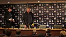 José Mourinho formalizó su contrato con Manchester United por tres temporadas.