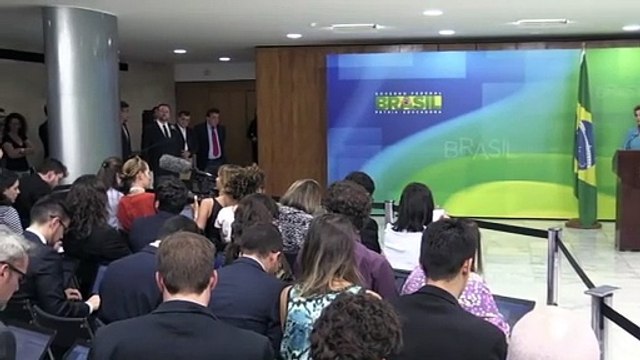 Rousseff promete seguir luchando contra el impeachment