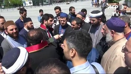Turquía: Condenan a dos periodistas por caricatura de Mahoma