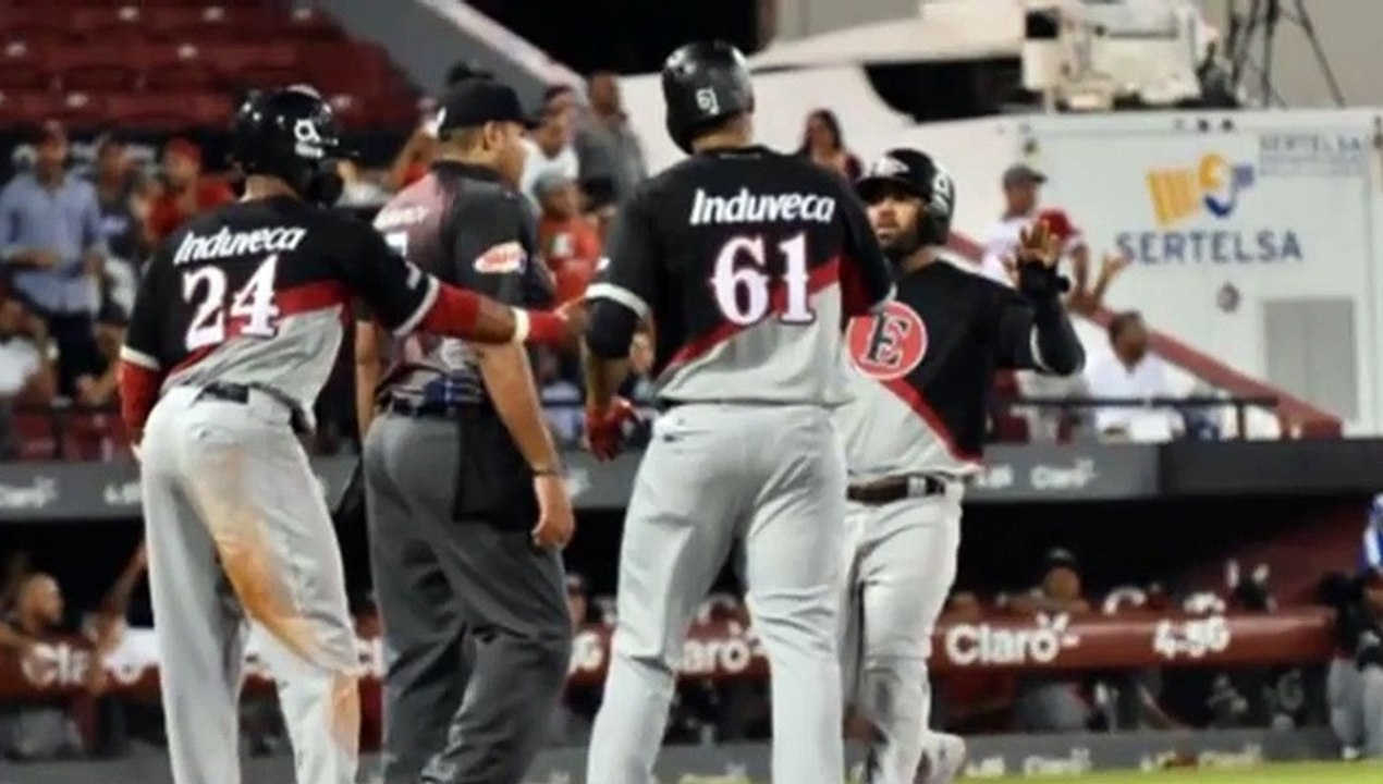 Cortos Del Béisbol