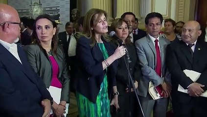 Kuczynski se salva de ser destituido y llama a la reconciliación en Perú