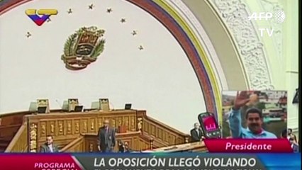 Maduro advierte que defenderá la democracia