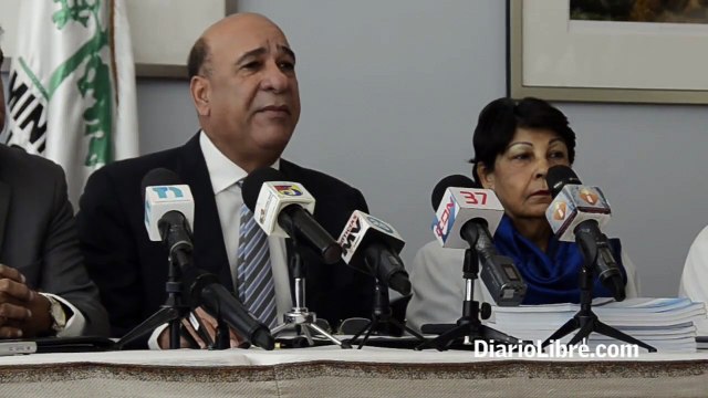 Rueda de Prensa Bautista Rojas Gómez Ministro de Medio Ambiente