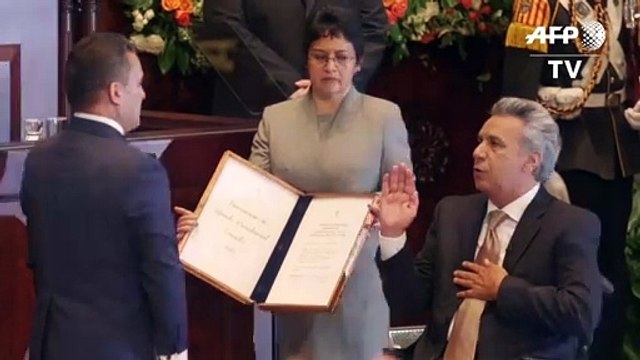 Presidente de Ecuador quitó funciones a vicepresidente