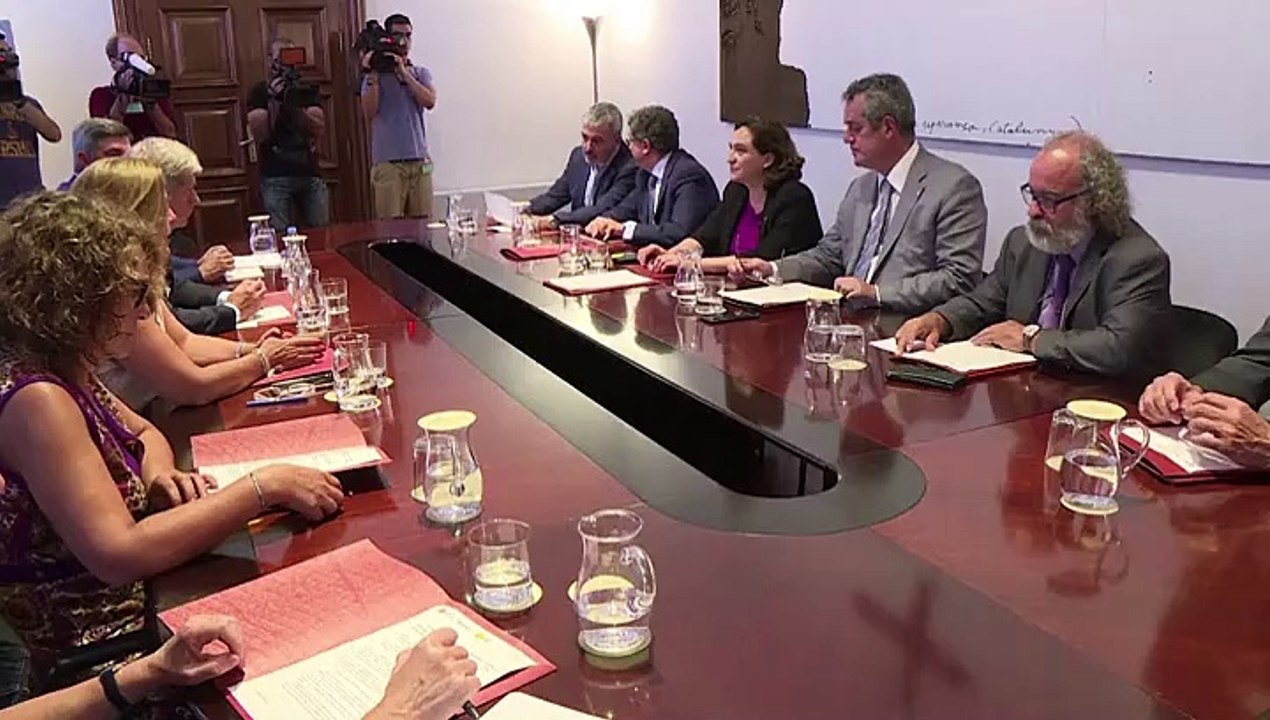 Barcelona aumenta la seguridad en lugares turís...