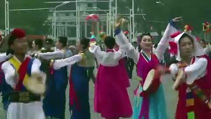 Corea del Norte celebra la prueba nuclear con un desfile y fuegos artificiales