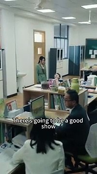 A mute girl was brutally bullied by rich classmates, not knowing she was their leader’s lost sister! After 15 years of separation, karma made them pay![Eng Sub]