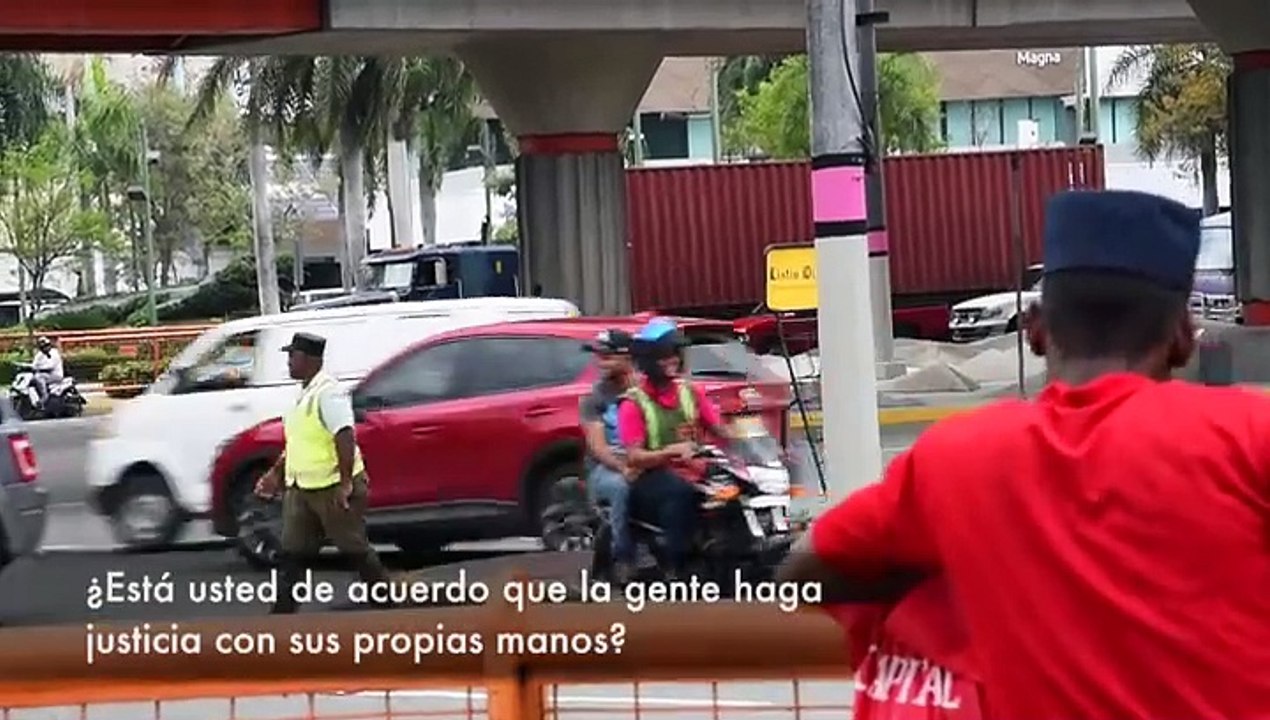 ¿ESTÁ USTED DE ACUERDO QUE LA GENTE TOME JUSTICIA POR MANO PROPIA?