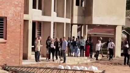 Corte de Malaui autoriza a Madonna para adoptar a niñas gemelas