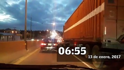 Congestión vehicular; minutos antes del gran tapón