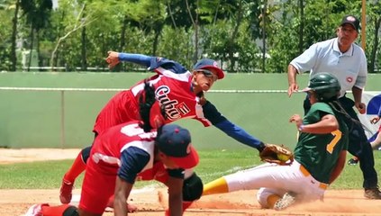 Softbol- Out Con Bola Muerta