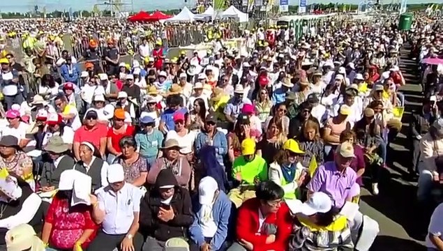 El papa dedica misa en Temuco a las víctimas de dictadura de Pinochet