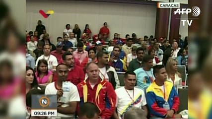 Maduro asume “fracaso” del modelo productivo de Venezuela