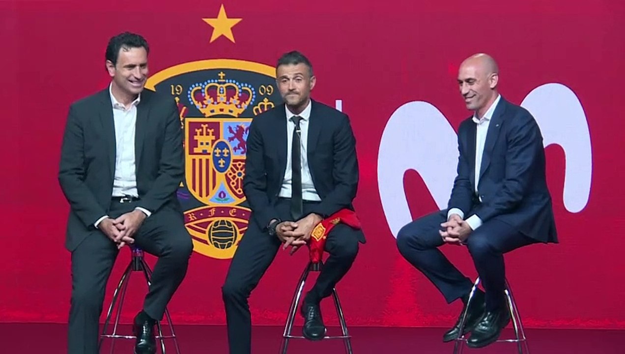 Luis Enrique asume