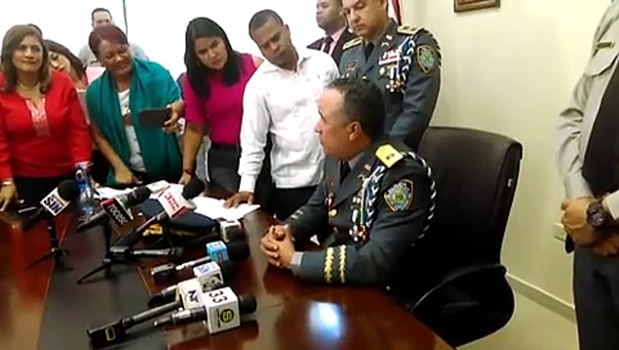 Direcotor de La Policía Ney Aldrín Bautista
