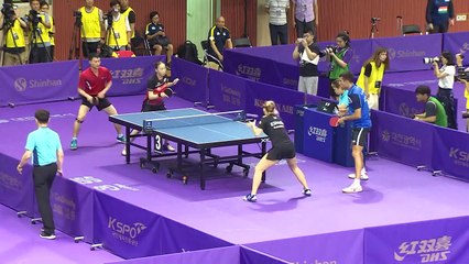 Coreas juntas en tenis