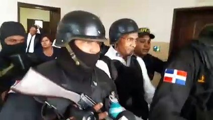 Aplazan coerción contra Pascual Cabrera