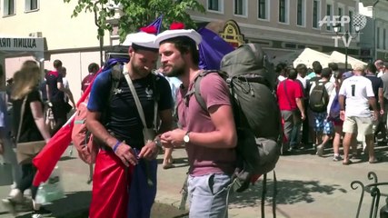 Fanaticos argentinos y franceses
