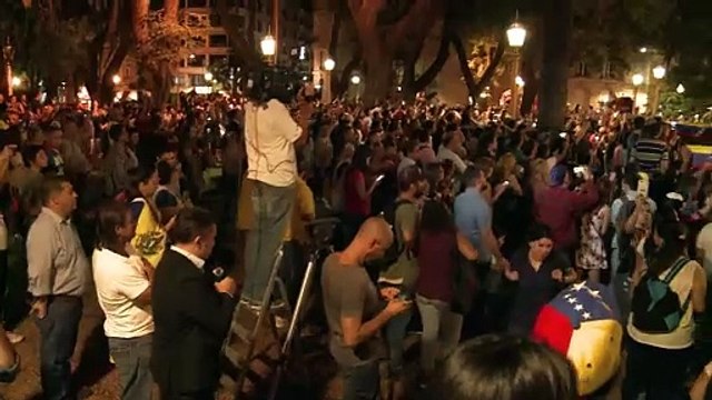 Guaidó llega a Argentina, se presenta ante migrantes venezolanos