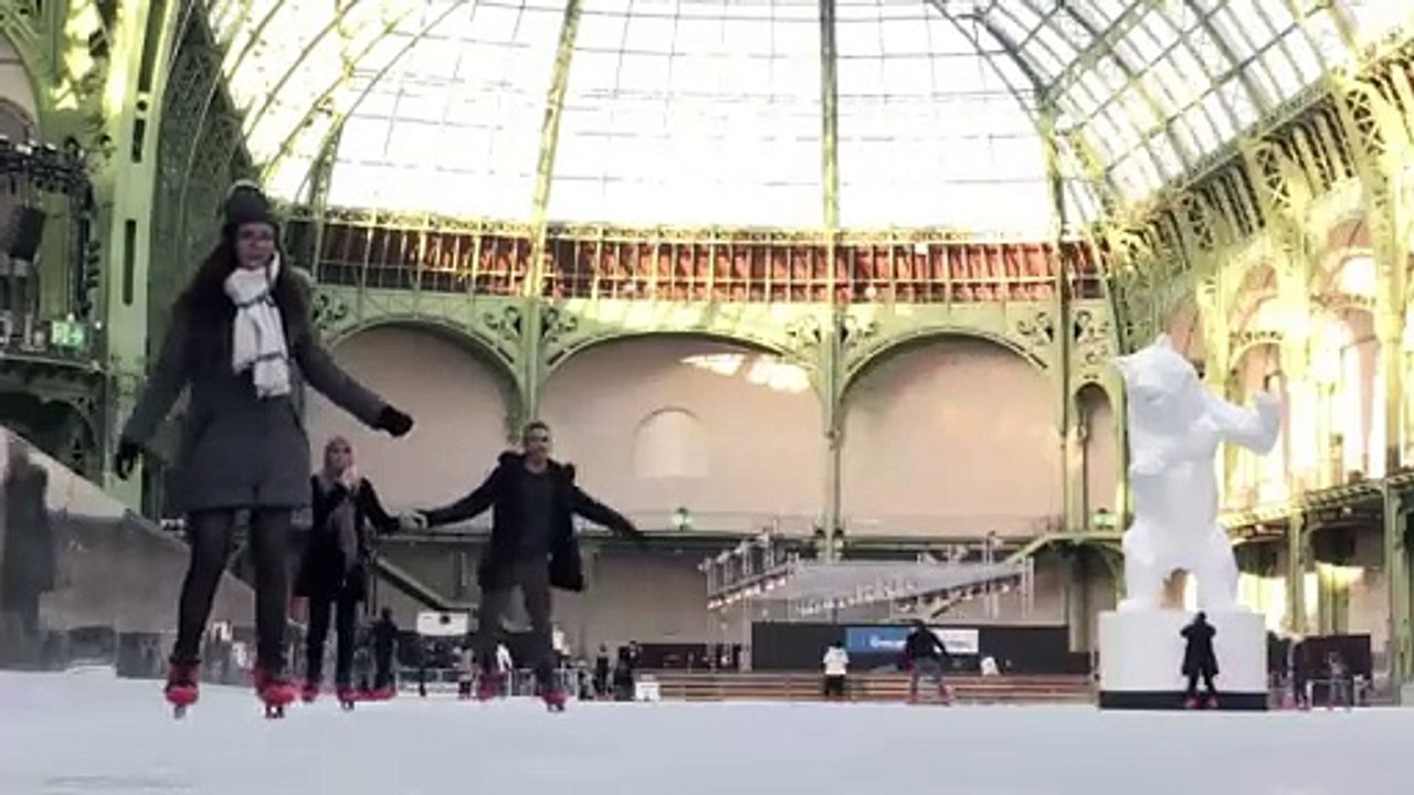 Patinar en uno de los edificios más icónicos de París