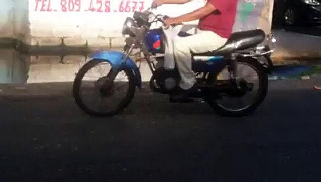 Residentes en carretera de Mandiga denuncian situación de insalubridad por desperdicios de una pollera