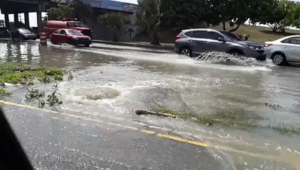 Fuga de agua en la avenida George Washington