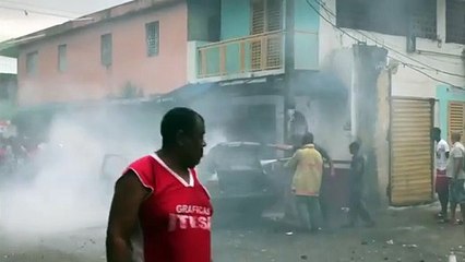 Se Incendia Vehículo En Sector 27 De Febrero