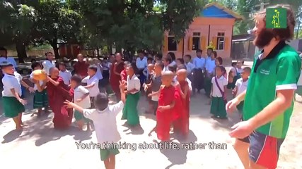 En bicicleta de Twickenham a Tokio para promocionar el rugby en Asia