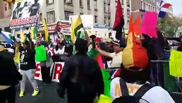 Grupo se manifiesta en Nueva York contra la reelección de Danilo Medina