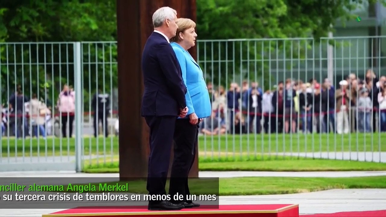 Angela Merkel sufre tercera crisis de temblores en menos de un mes