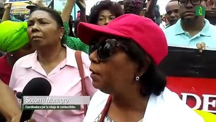 Organizaciones protestan frente al Congreso Nacional y acusan al Gobierno de corrupto